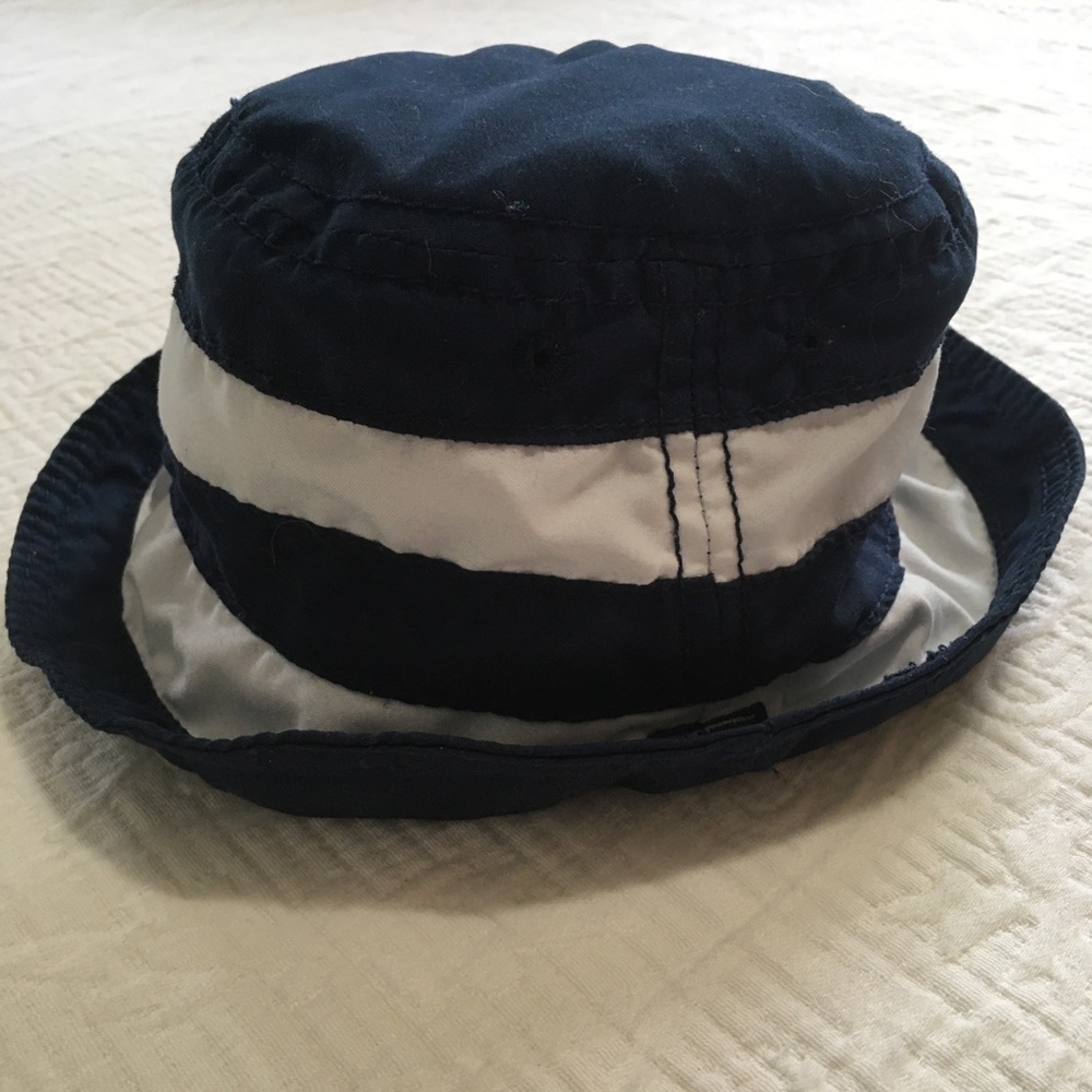 3-6m (6/$20) Reversible Sun Hat with Chin Straps
